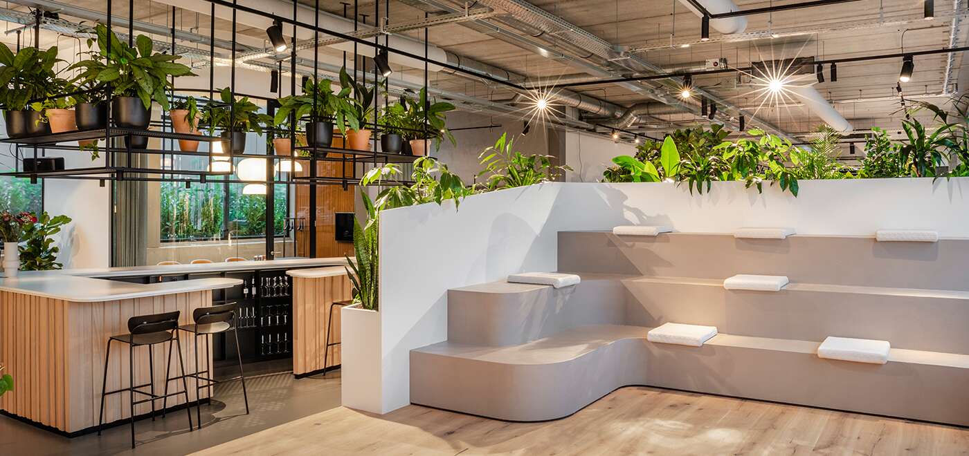 Bringing the outside in at InteriorWorks’ office in Amsterdam, The Netherlands (photo credit: Rick Geenjaar)