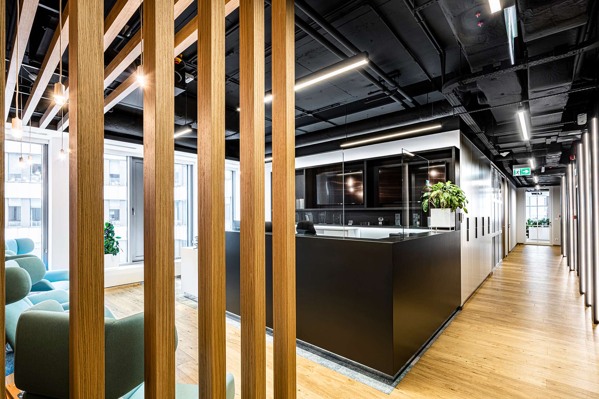 Allianz: Modern and functional office - Tétris-db