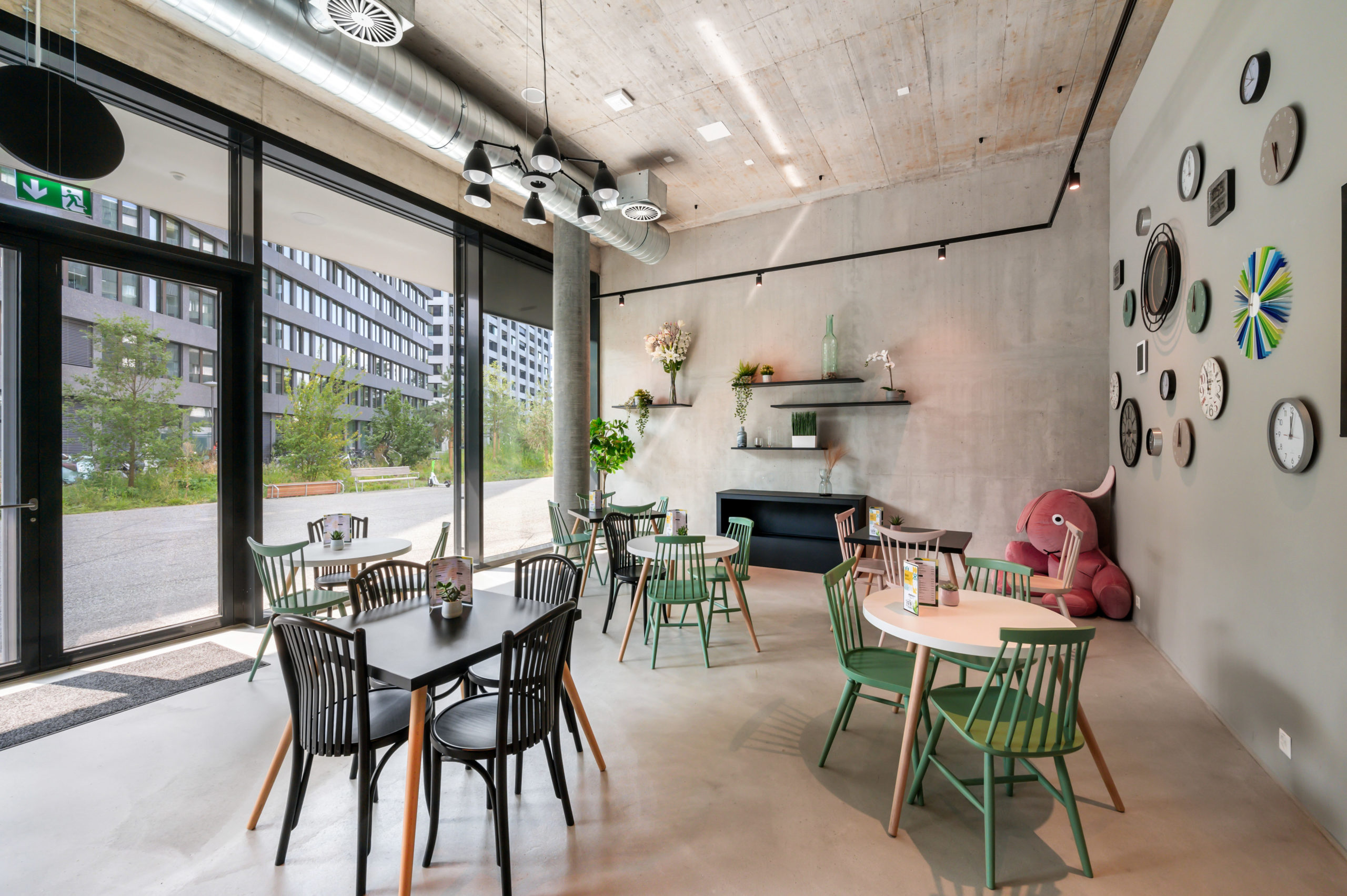 B&B Hotels: A Hotel With A Modern And Industrial Look In Basel