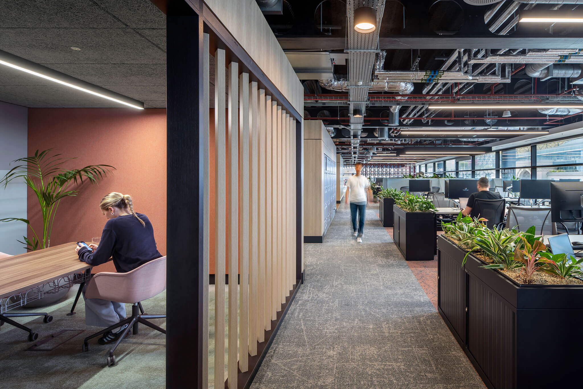 An Inclusive, Sustainable, and Collaborative Workspace for JLL